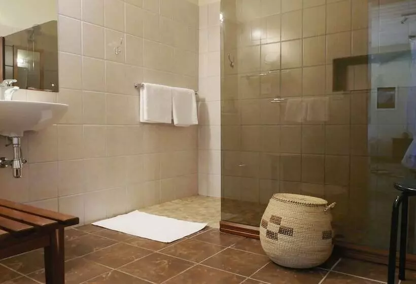 پانسیون Dornhügel Guestfarm