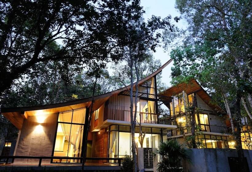 منتجع Villa Thalanena By The Beach