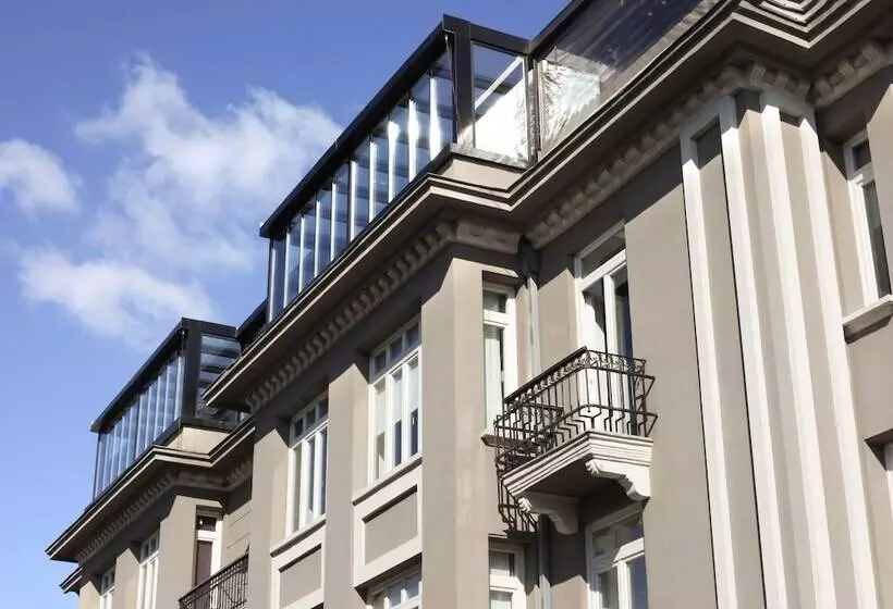 ベッドアンドブレックファースト Wabi Hostels