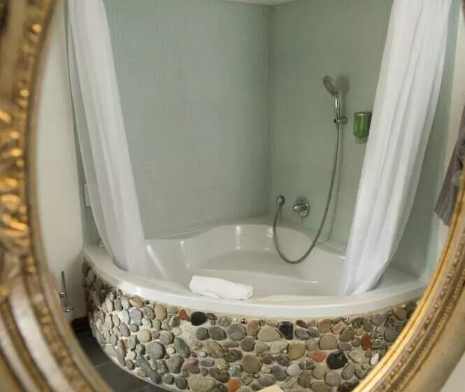 Boutique Hotel The River House