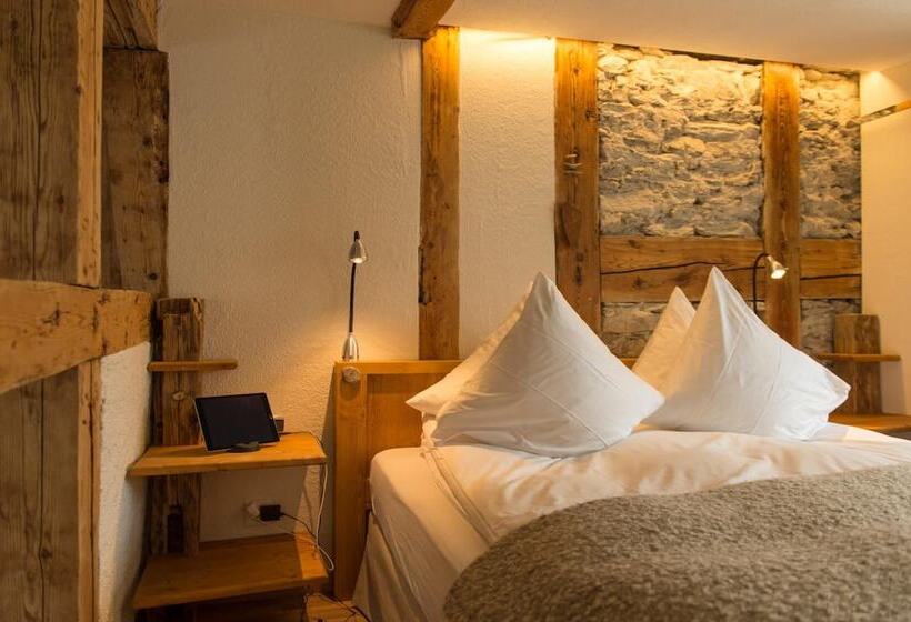 Boutique Hotel The River House