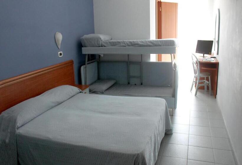 בית מלון כפרי Acquario