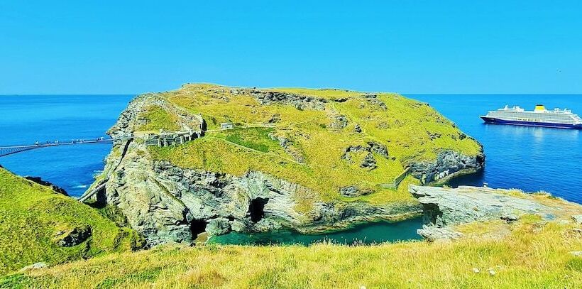 ホテル Camelot Castle