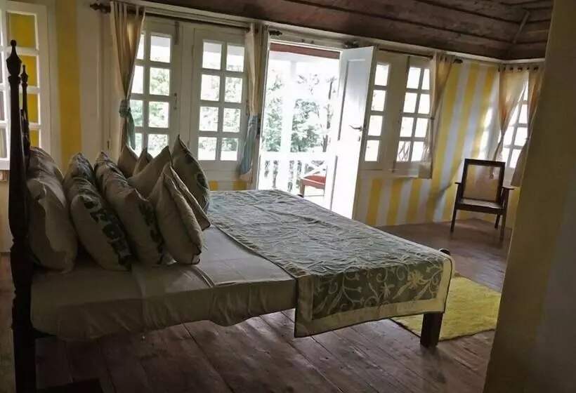 Hotel Colonel S Retreat Kashmir