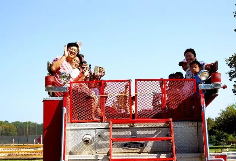 호텔 North Texas Jellystone Park