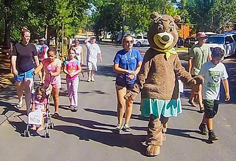 호텔 North Texas Jellystone Park