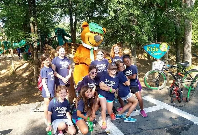 호텔 North Texas Jellystone Park