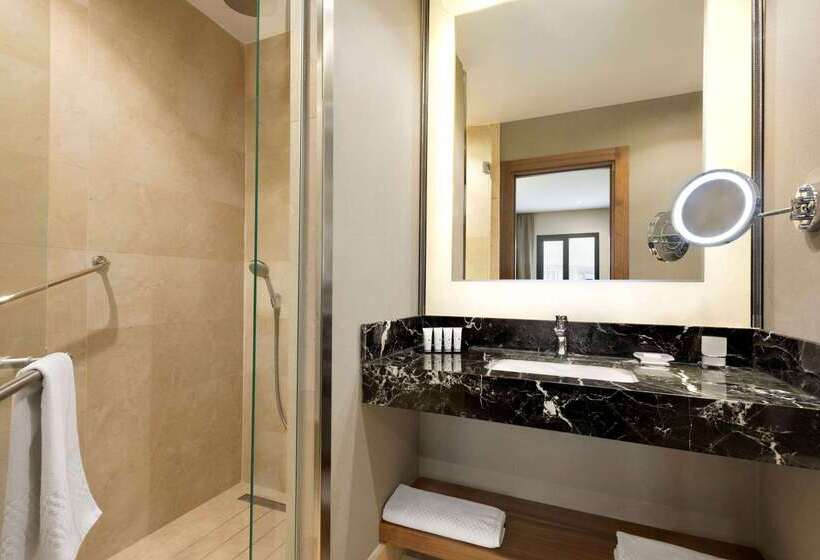 Hotel Ramada By Wyndham Elazığ