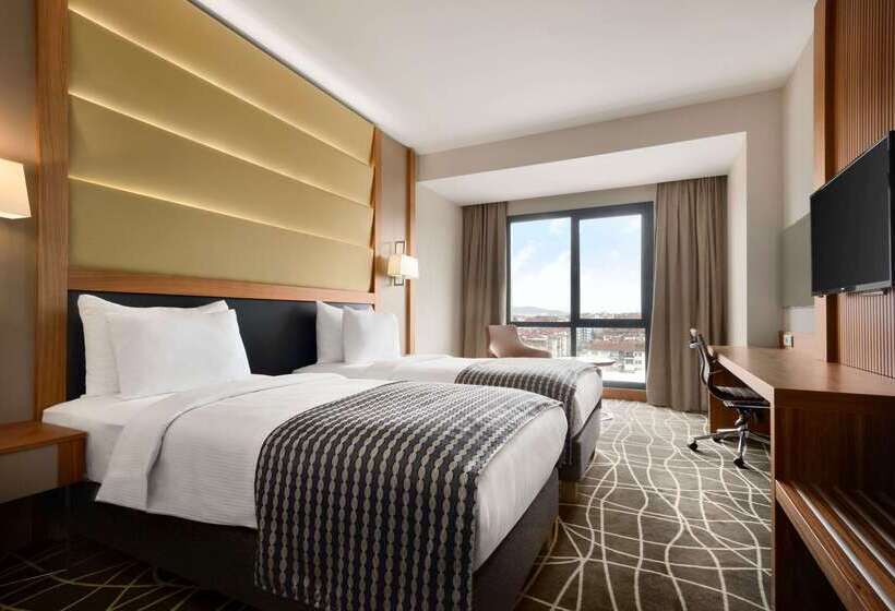 Hotel Ramada By Wyndham Elazığ