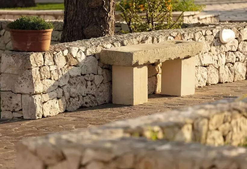 Отель Borgo Mulino A Vento Resort