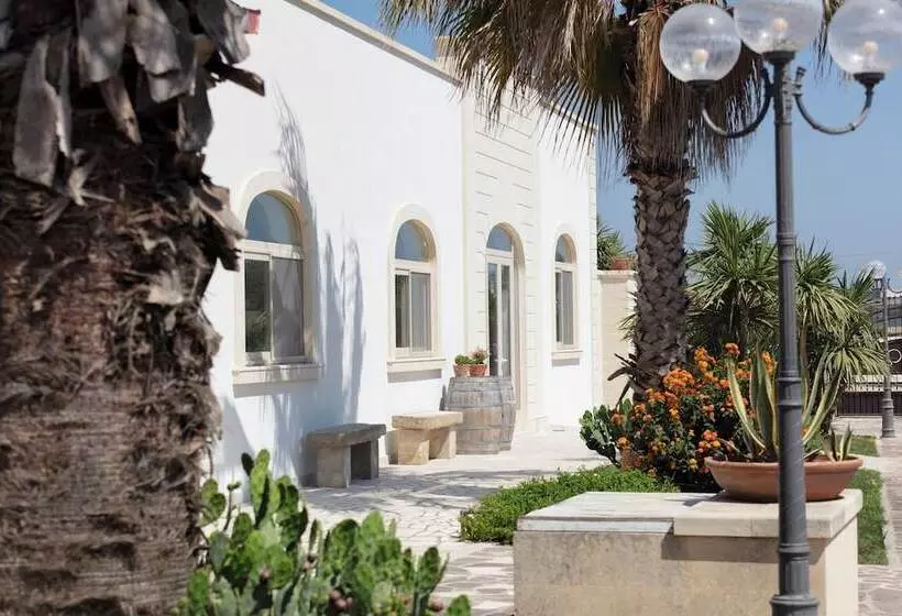 Отель Borgo Mulino A Vento Resort