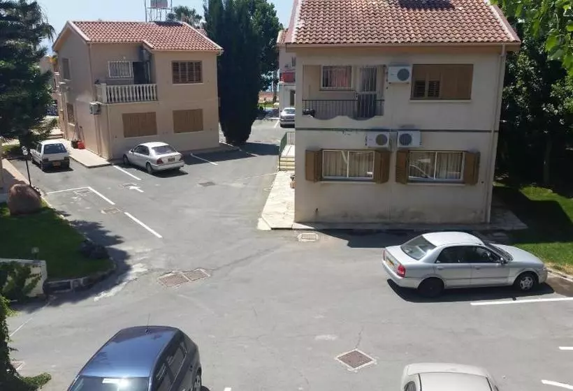 Kotzias Beach Apartments