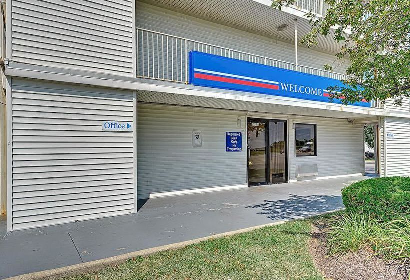 Motel 6 Chicago Southwest - Aurora