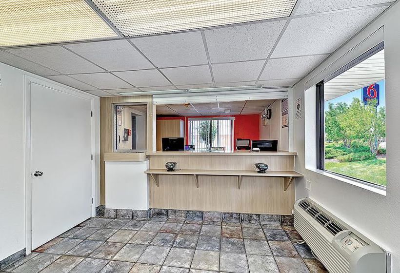 Motel 6 Chicago Southwest - Aurora