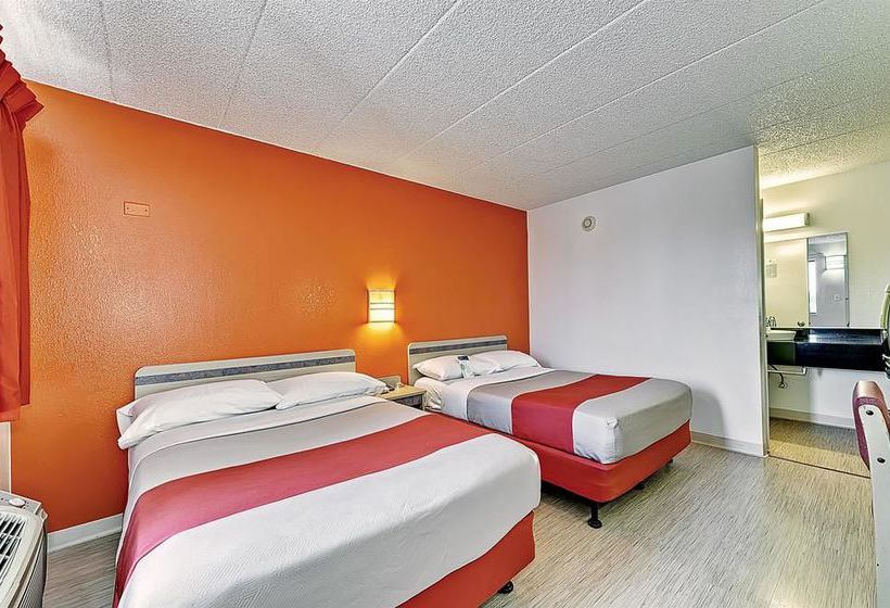 Motel 6 Chicago Southwest - Aurora