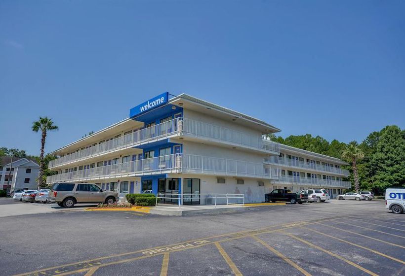 汽车旅馆  Rodeway Inn