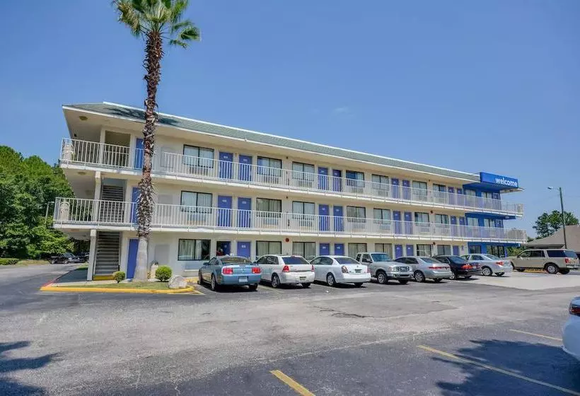 汽车旅馆 Rodeway Inn