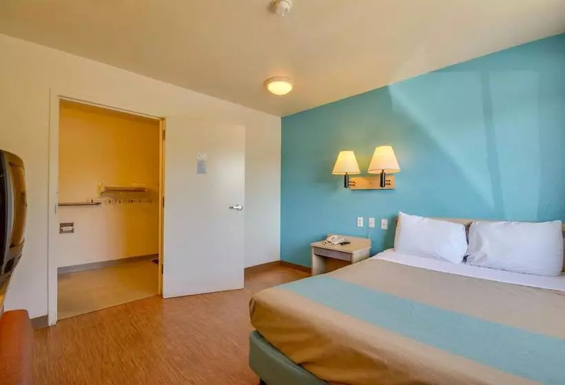 汽车旅馆 Rodeway Inn