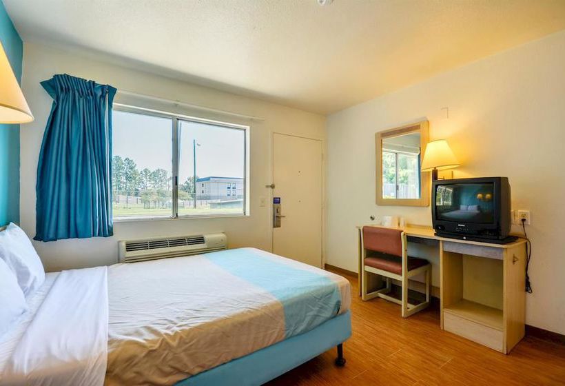 汽车旅馆  Rodeway Inn