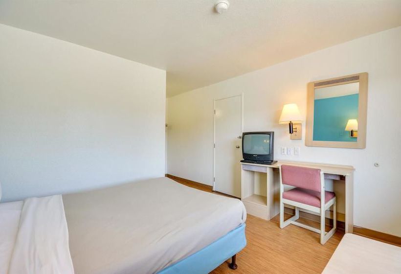 汽车旅馆  Rodeway Inn