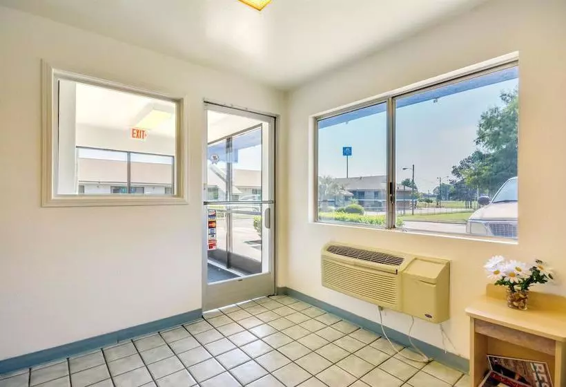 汽车旅馆 Rodeway Inn