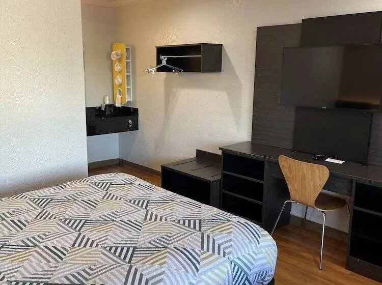 Motel 6 Sacramento, Ca   Downtown