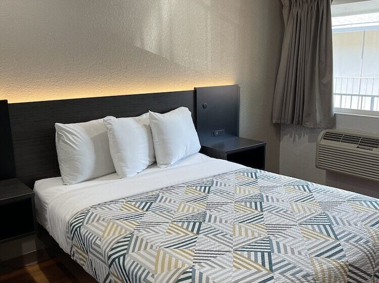 Motel 6 Sacramento, Ca   Downtown