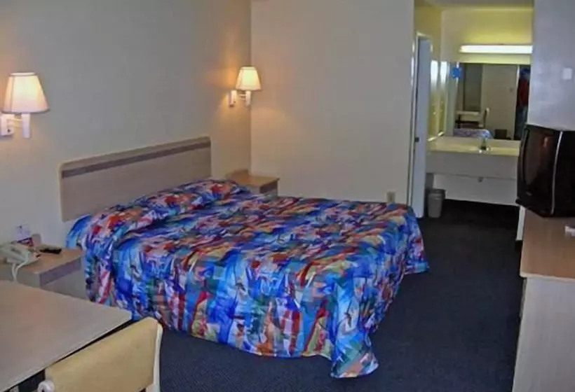 Motel 6 Seymour, In   North