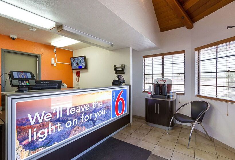 Motel 6mesa, Az  South