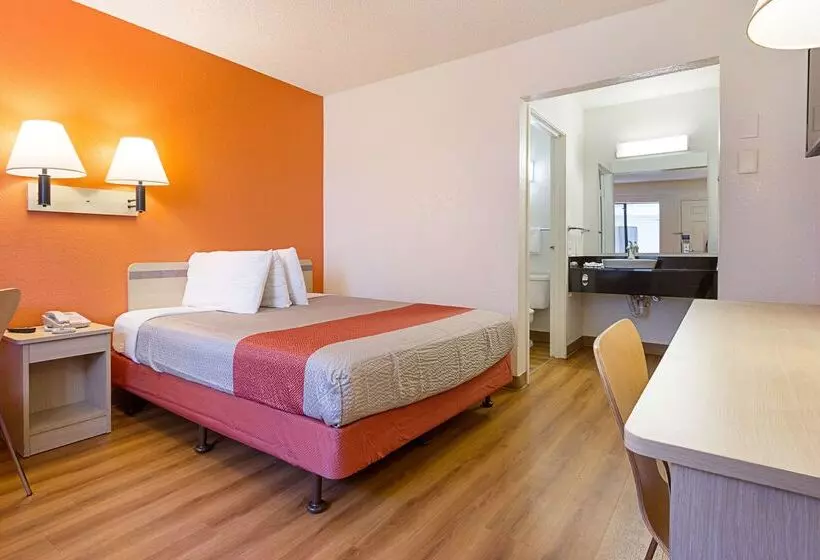 Motel 6mesa, Az  South