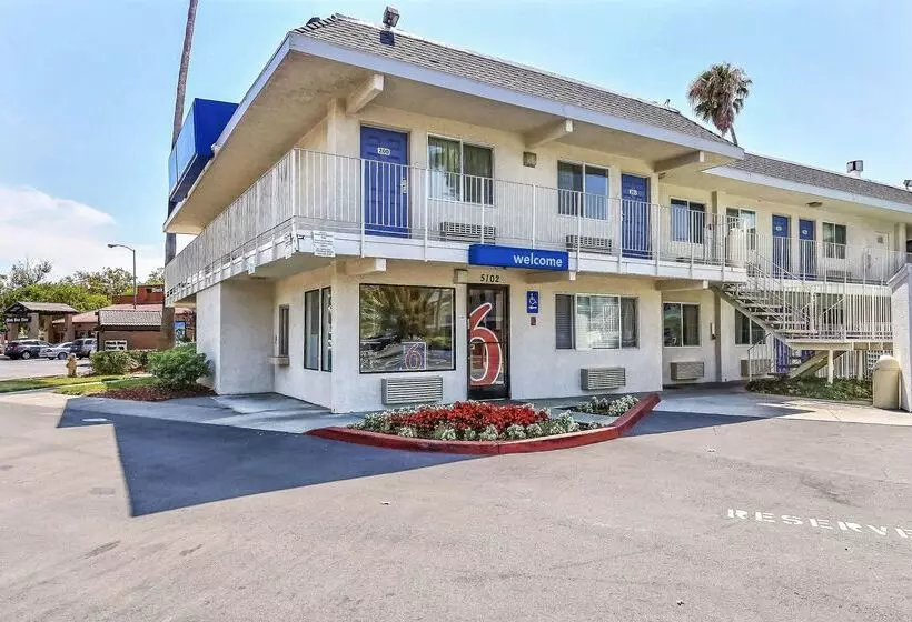 Motel 6pleasanton, Ca