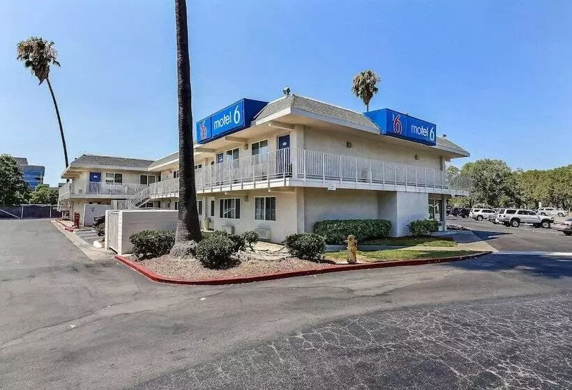 Motel 6pleasanton, Ca