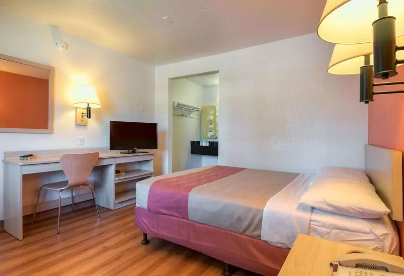 Motel 6san Dimas, Ca Los Angeles