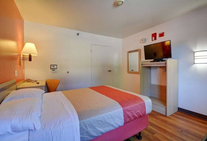 Motel 6windsor Locks, Ct  Hartford