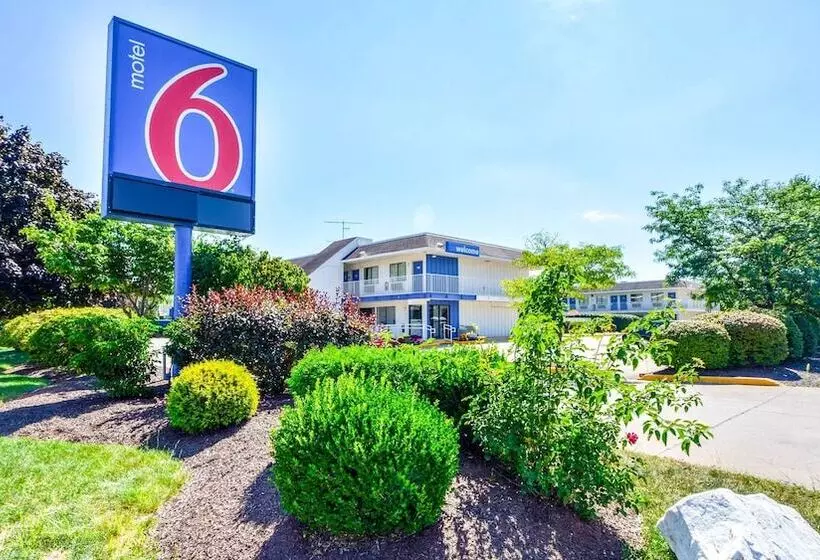 Motel 6windsor Locks, Ct Hartford