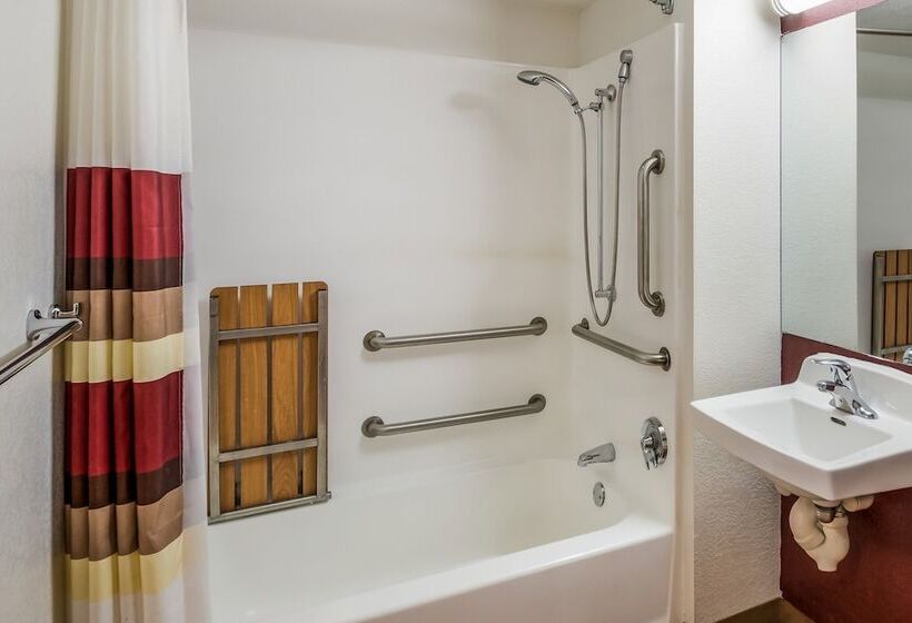 فندق على الطريق Red Roof Inn Rochester – Airport