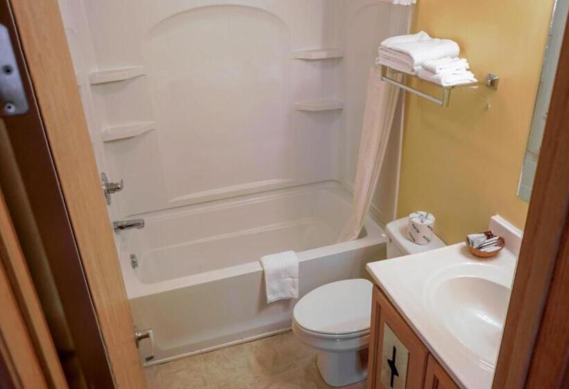 فندق على الطريق Regal Inn Coffeyville