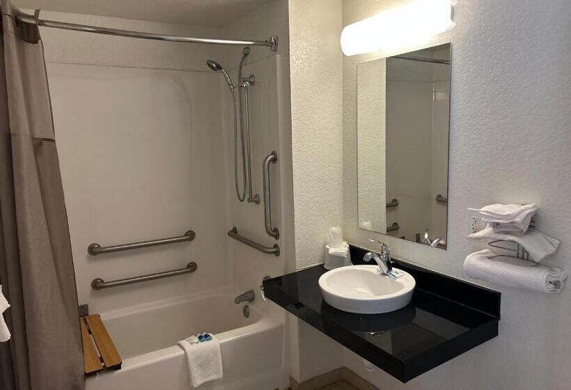 Мотель Rodeway Inn