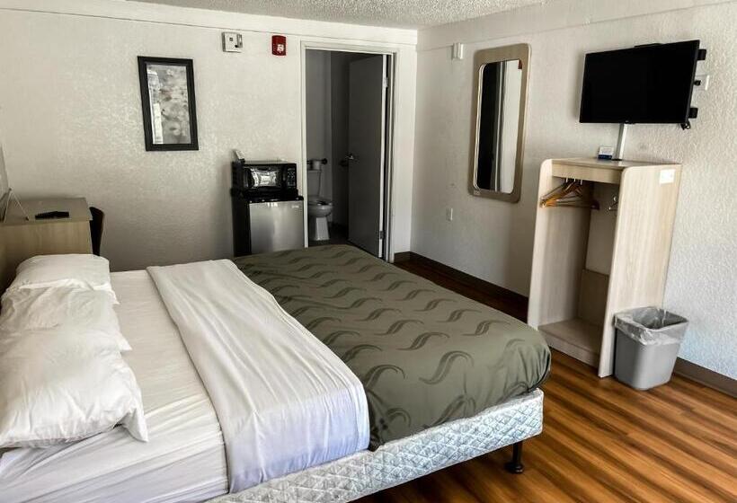 Мотель Rodeway Inn