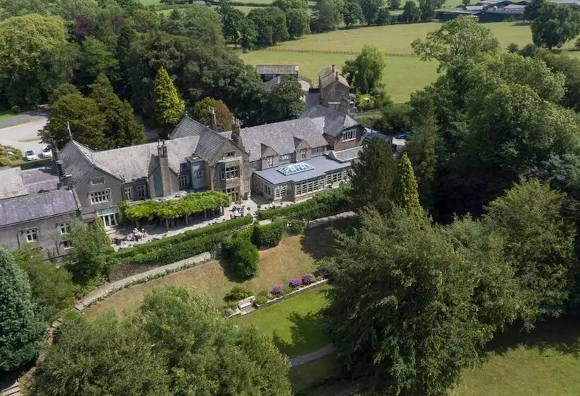 膳宿费 Mitton Hall Country House