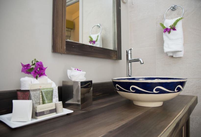 استراحتگاه East Winds St. Lucia All Inclusive