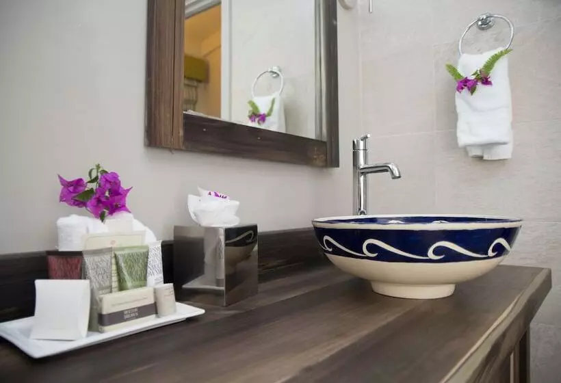 استراحتگاه East Winds St. Lucia All Inclusive