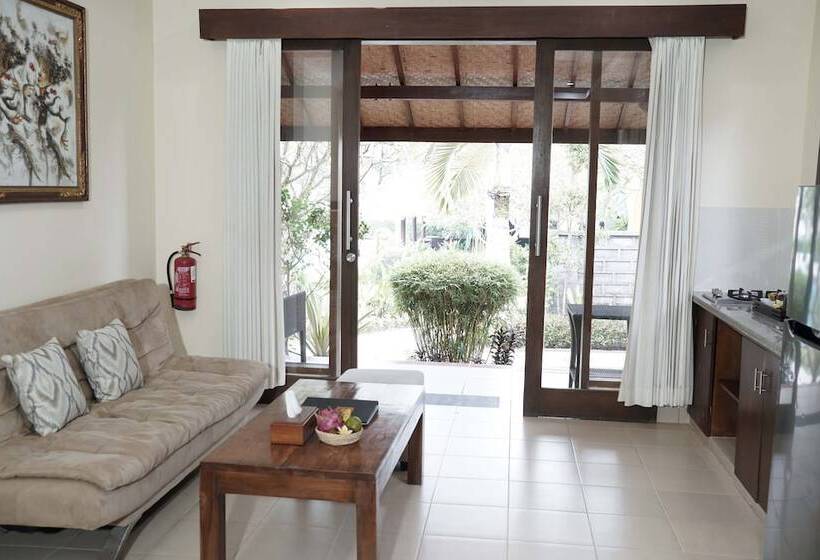 Курорт Medewi Bay Retreat