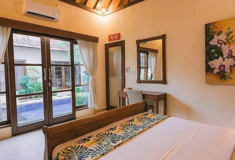 Курорт Medewi Bay Retreat