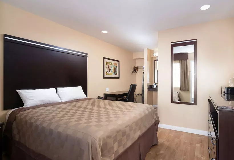 モーテル Rodeway Inn & Suites Chula Vista San Diego South