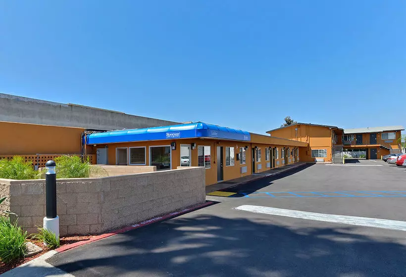 モーテル Rodeway Inn & Suites Chula Vista San Diego South