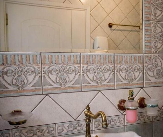 Pension Acronafplia B&d