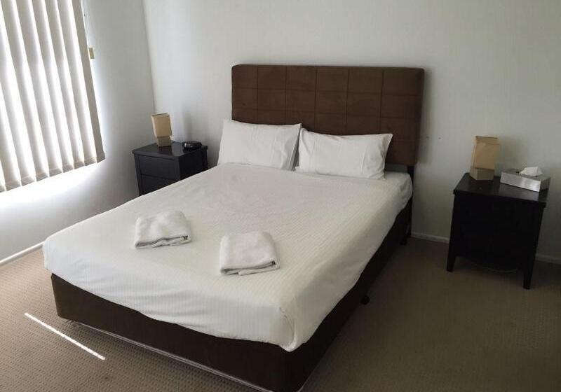 Alexandra Apartments