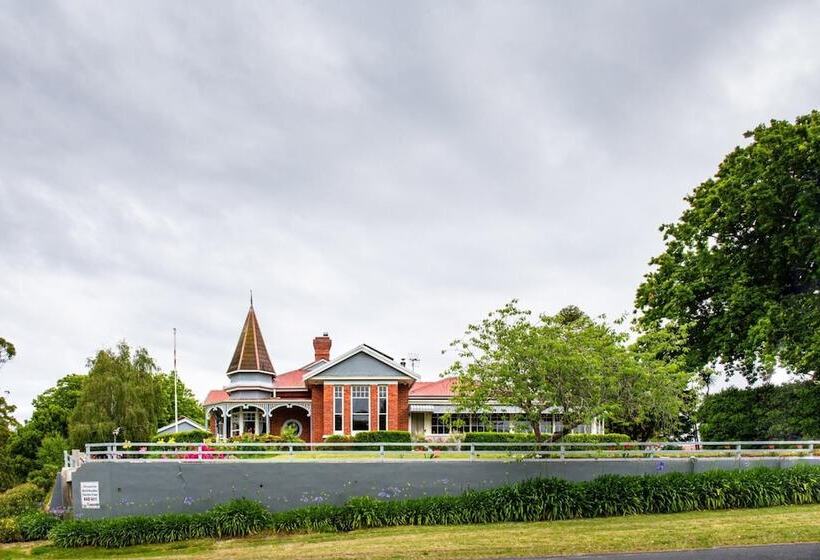 Alexandria Bed And Breakfast