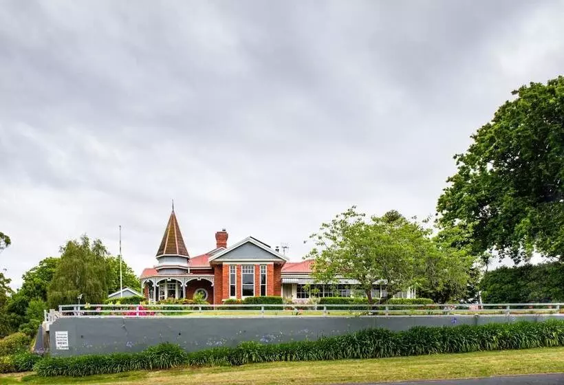 Alexandria Bed And Breakfast